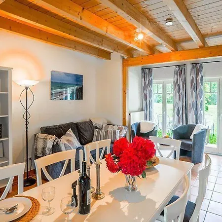 Seepferdchen, 10a, Haus Ruegen 10a Holiday home