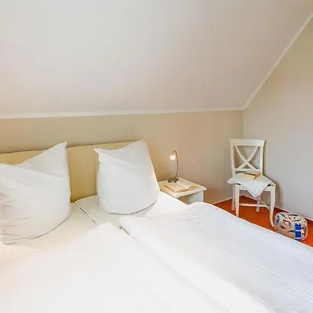 Tatil Evi Seepferdchen, 10a, Haus Ruegen 10a Ostseebad Nienhagen