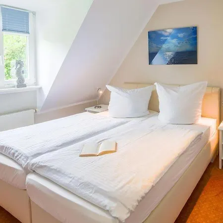 Seepferdchen, 10a, Haus Ruegen 10a Tatil Evi Ostseebad Nienhagen